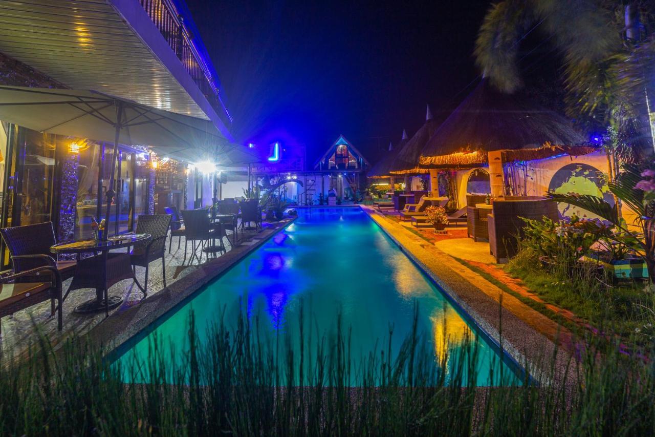 Blue Moon Inn Dauis Extérieur photo